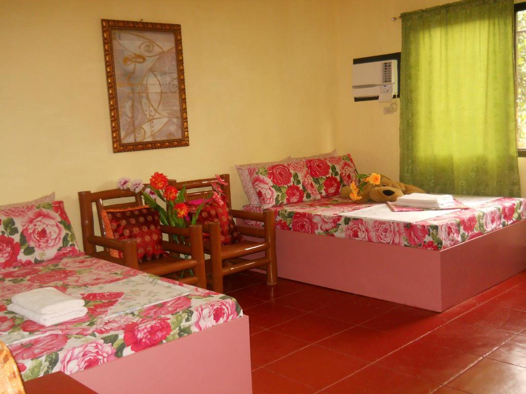 Lagrosa Backpackers Hotel Coron Bilik gambar